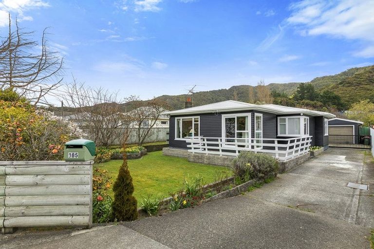 Photo of property in 185 Wainuiomata Road, Wainuiomata, Lower Hutt, 5014