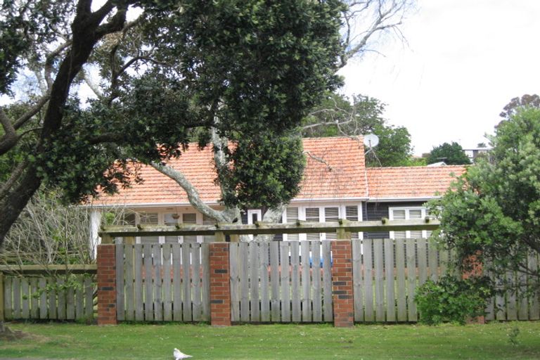 Photo of property in 26 Laurence Street, Manly, Whangaparaoa, 0930