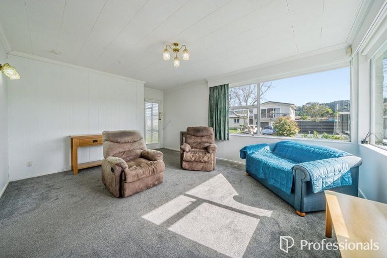 Photo of property in 12 Chesney Street, Avalon, Lower Hutt, 5011
