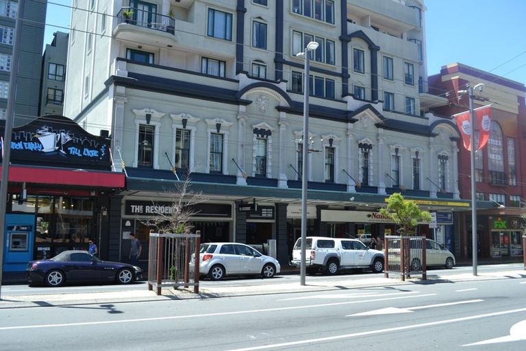 Photo of property in Courtenay Apartments, 604/120 Courtenay Place, Te Aro, Wellington, 6011