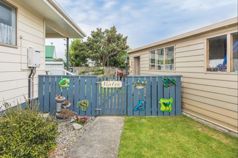 Photo of property in 1 Essex Place, Springvale, Whanganui, 4501