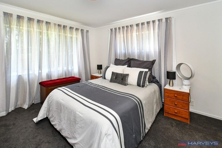 Photo of property in 67 Kuripaka Crescent, The Gardens, Auckland, 2105