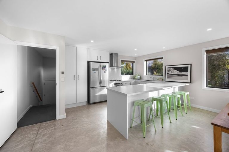 Photo of property in 3 Kirimoko Crescent, Wanaka, 9305