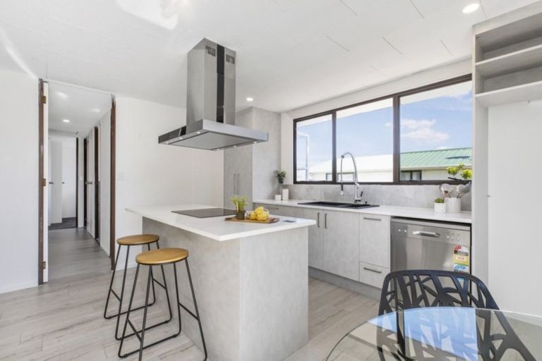 Photo of property in 1/61 Hindmarsh Street, Henderson, Auckland, 0612