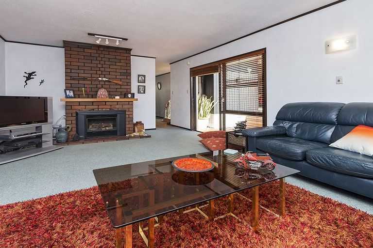 Photo of property in 65 John Gill Road, Shelly Park, Auckland, 2014