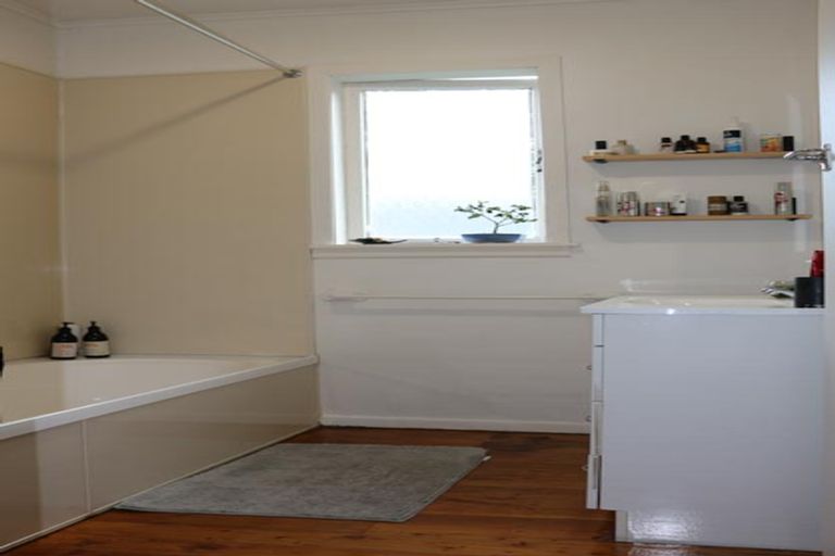 Photo of property in 20 Vale Road, Riverside, Whangarei, 0112