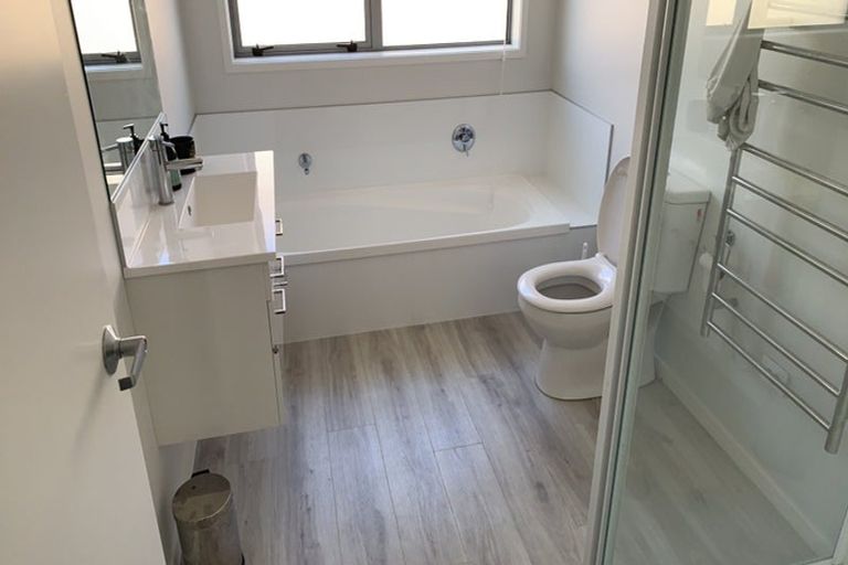 Photo of property in 108 Whakaturou Crescent, Pyes Pa, Tauranga, 3112