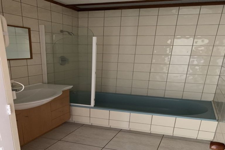 Photo of property in 7/66 Victoria Road, Devonport, Auckland, 0624