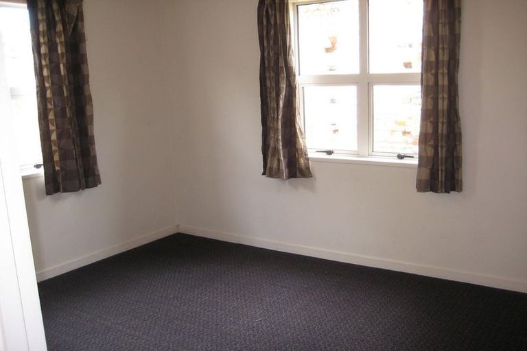 Photo of property in 6 Inverleith Street, North Dunedin, Dunedin, 9016