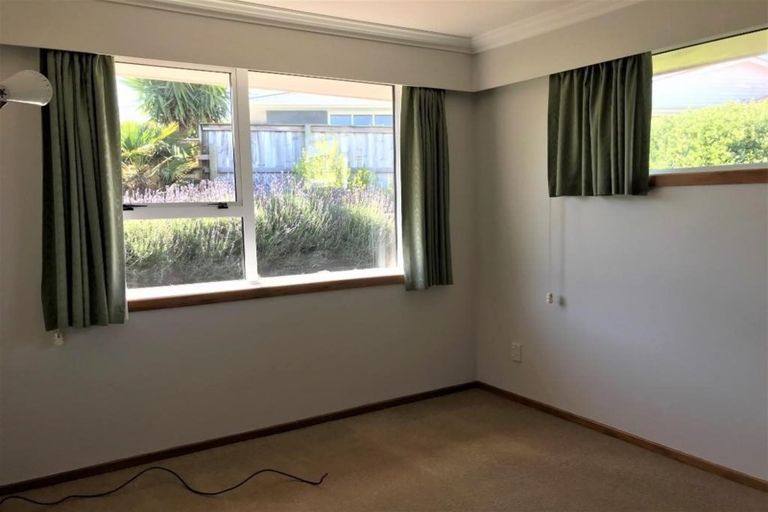 Photo of property in 31 Bayly Road, Moturoa, New Plymouth, 4310
