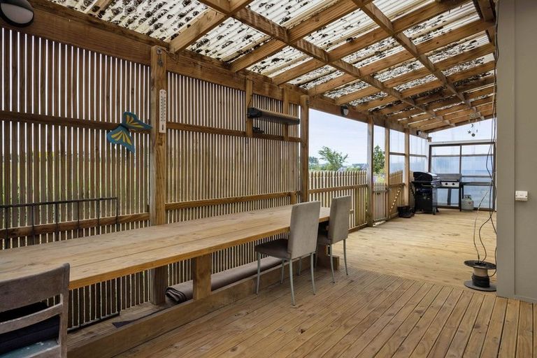 Photo of property in 221 Bridge Street, Eltham, 4322