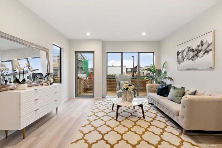 Photo of property in 6 Gecko Road, Hobsonville, Auckland, 0616