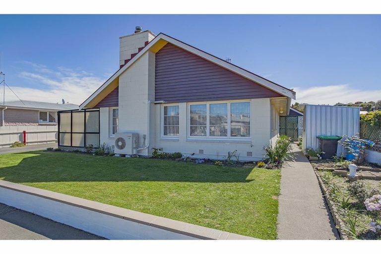 Photo of property in 2/75 Ranui Avenue, Waimataitai, Timaru, 7910