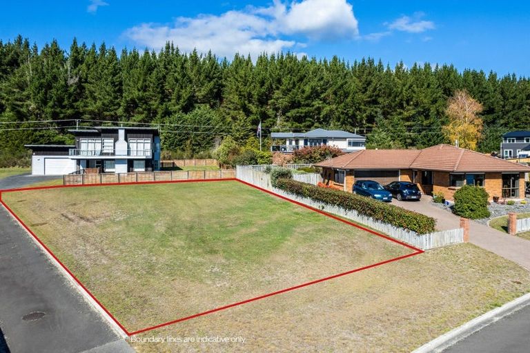 Photo of property in 105 Kahotea Drive, Motuoapa, 3382