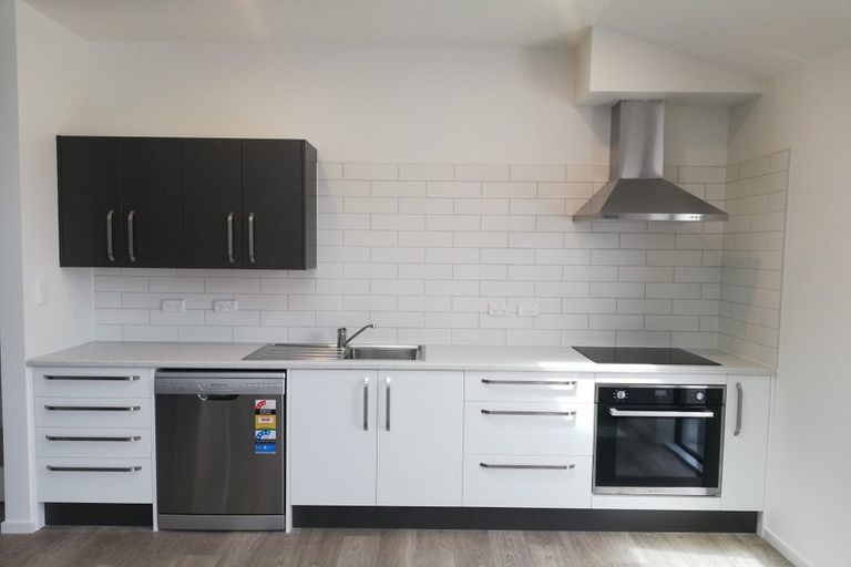 Photo of property in 64a Waimairi Road, Upper Riccarton, Christchurch, 8041