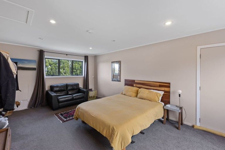 Photo of property in 335 Bawden Road, Dairy Flat, Albany, 0792