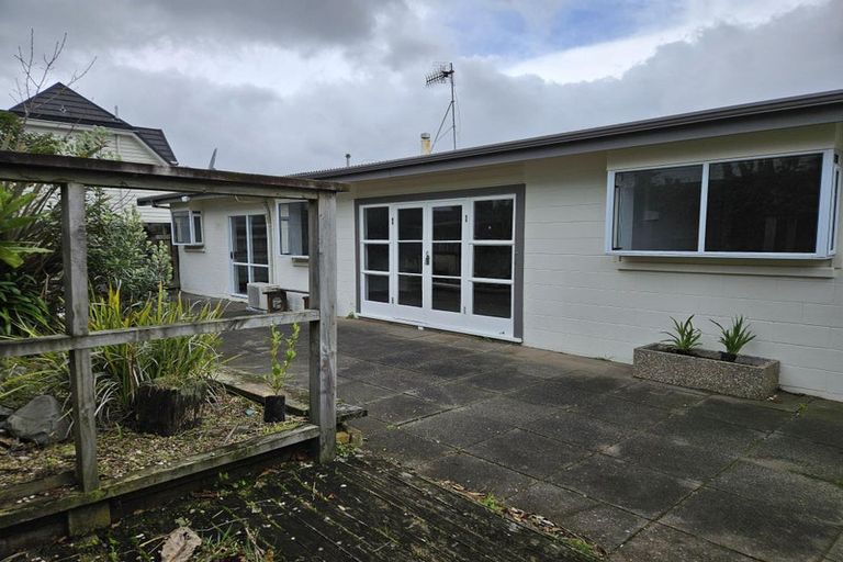 Photo of property in 155 Manly Street, Paraparaumu Beach, Paraparaumu, 5032