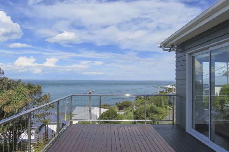 Photo of property in 86 Marine Parade, Bluff, 9814