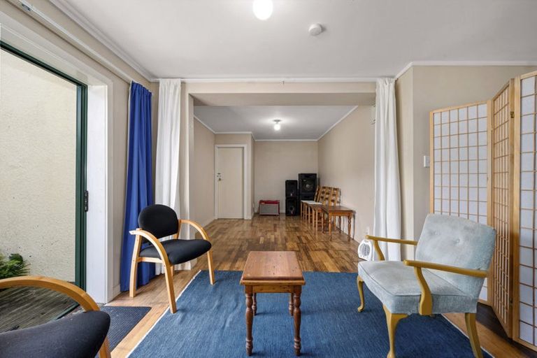 Photo of property in 39 Fortunatus Street, Brooklyn, Wellington, 6021