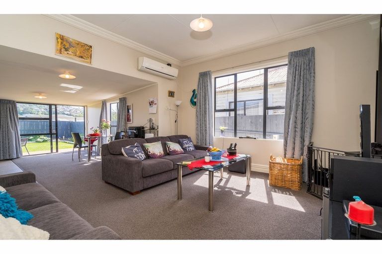 Photo of property in 13 Kirkcaldy Street, South Dunedin, Dunedin, 9012
