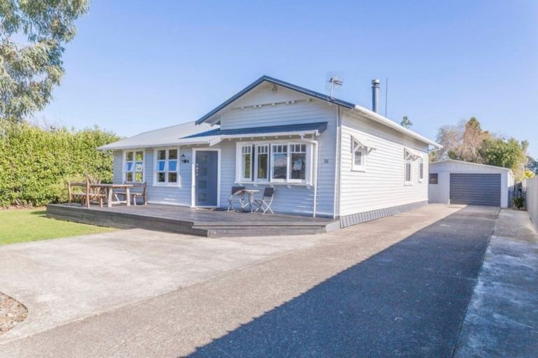 Photo of property in 36 Alma Street, Dannevirke, 4930