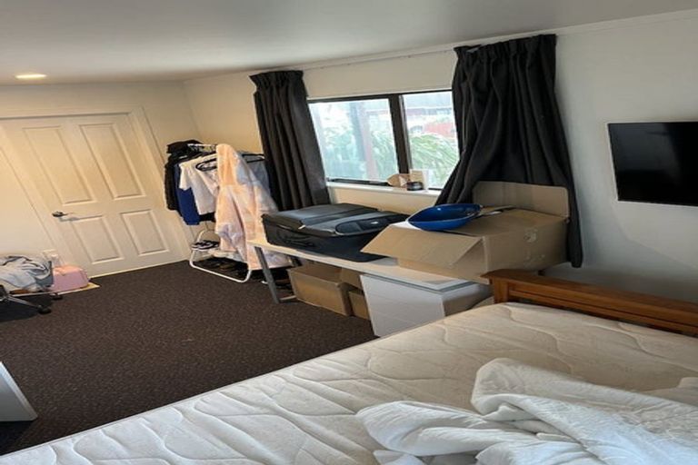 Photo of property in 79 Frobisher Street, Island Bay, Wellington, 6023