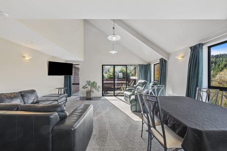 Photo of property in 91 Chalet Crescent, Hanmer Springs, 7334