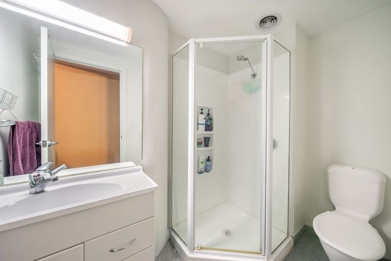 Photo of property in Orange Apartments/victoria Centr, 307/169 The Terrace, Wellington Central, Wellington, 6011