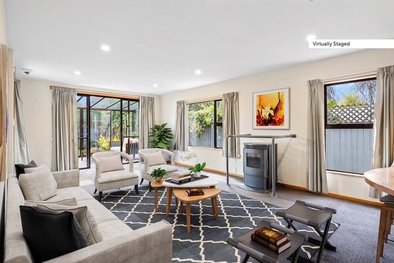 Photo of property in 126a Somerfield Street, Somerfield, Christchurch, 8024