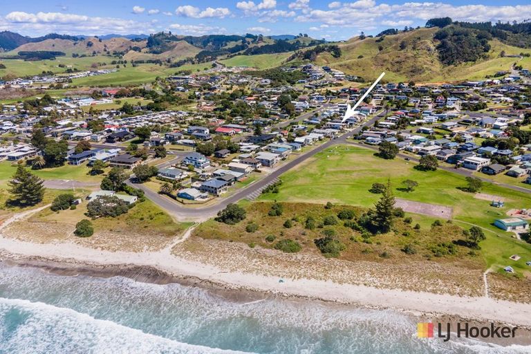 Photo of property in 21 Brighton Road, Waihi Beach, 3611