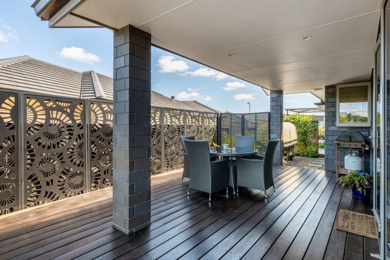 Photo of property in 69 Puhirake Crescent, Pyes Pa, Tauranga, 3112