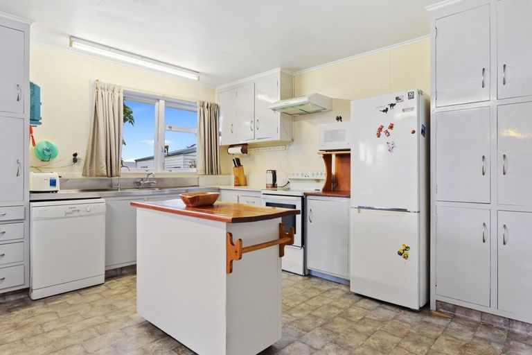 Photo of property in 138 High Street, Oxford, 7430