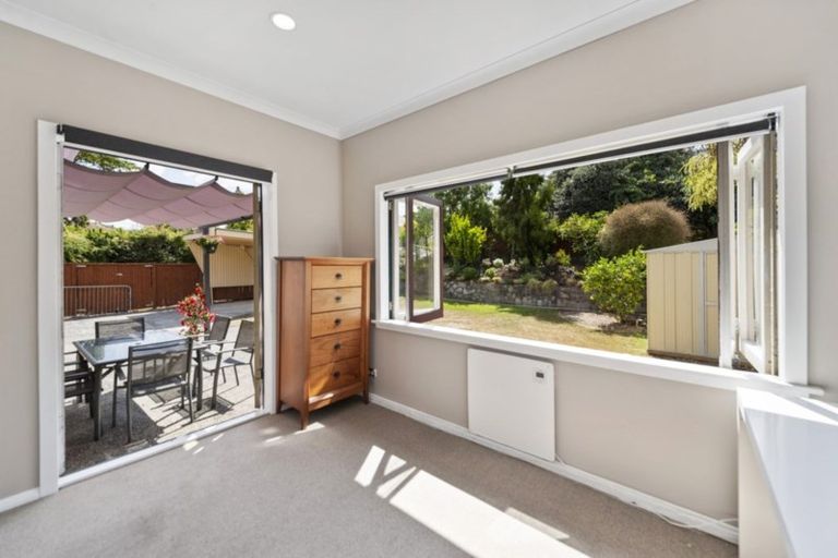 Photo of property in 48 Farringdon Avenue, Rototuna North, Hamilton, 3210