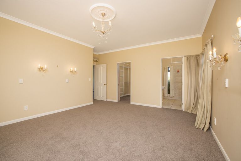 Photo of property in 858a Pirongia Road, Pirongia, Te Awamutu, 3876