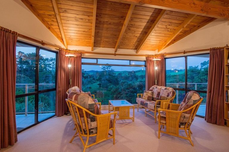 Photo of property in 846 Puketona Road, Haruru, 0204