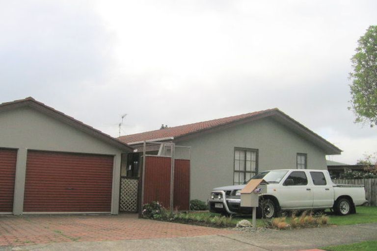 Photo of property in 203 Staithes Drive South, Whitby, Porirua, 5024