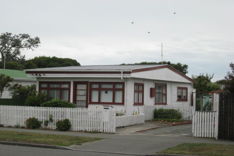 Photo of property in 47 Halsey Street, South New Brighton, Christchurch, 8062