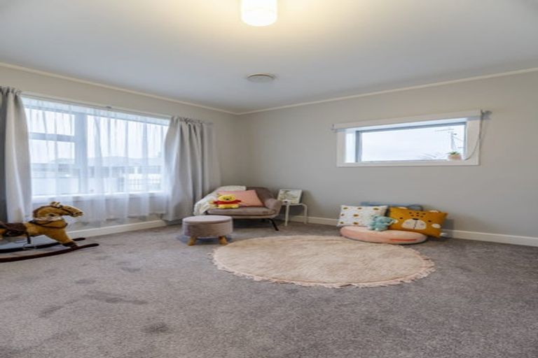 Photo of property in 8 Lisava Avenue, Seaview, Timaru, 7910