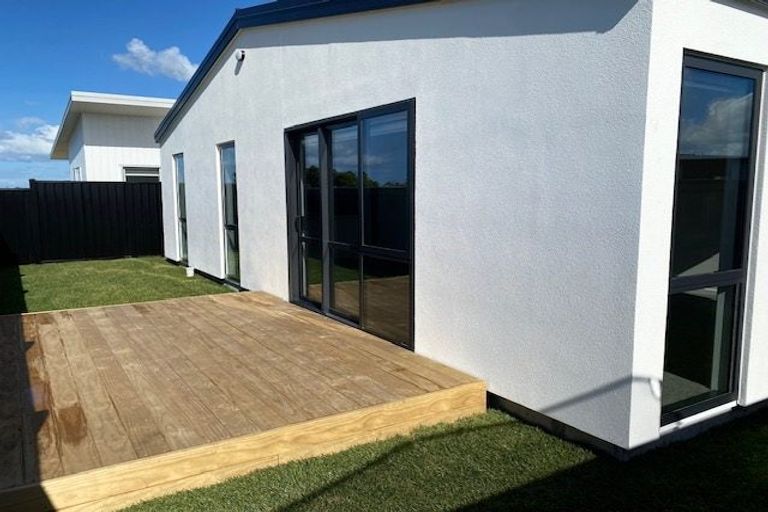 Photo of property in 20 Rehua Way, Papamoa, 3118