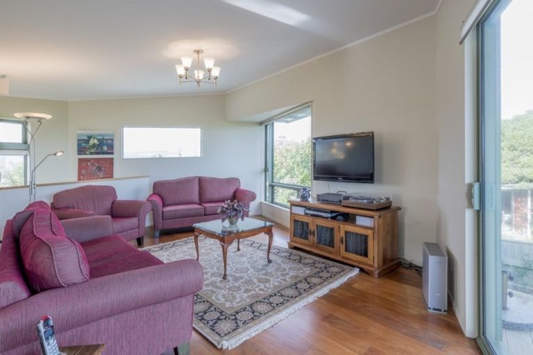 Photo of property in 31 Kapiti Lane, Otaki Beach, Otaki, 5512