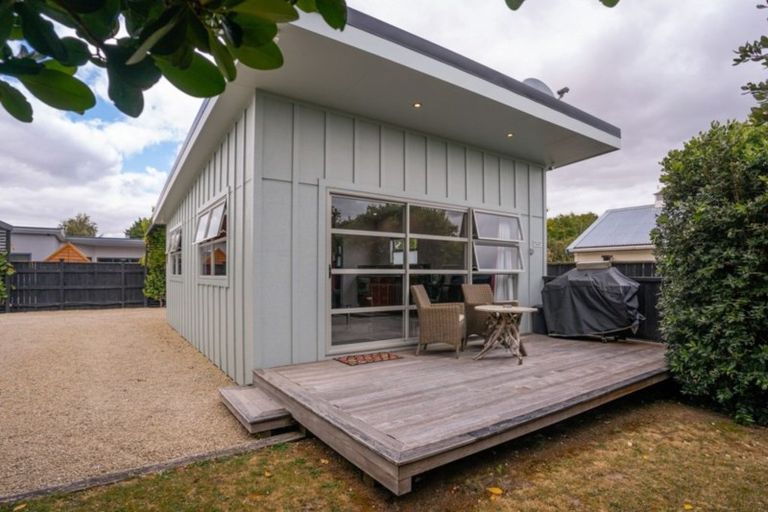 Photo of property in 24 Cologne Street, Martinborough, 5711