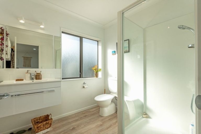 Photo of property in 250 Park Avenue, Waitarere Beach, Levin, 5510