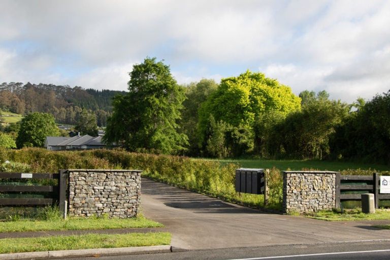 Photo of property in 587b Hamurana Road, Hamurana, 3097