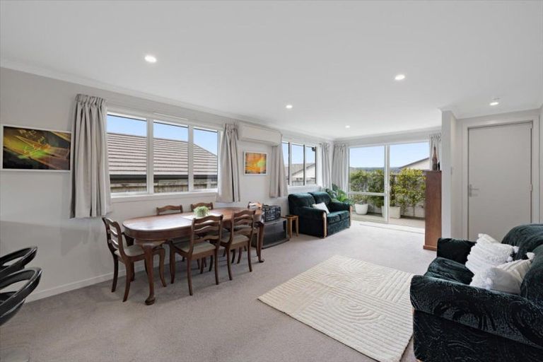 Photo of property in Waterview Estate, 85/4 Greystone Place, Omokoroa, 3114