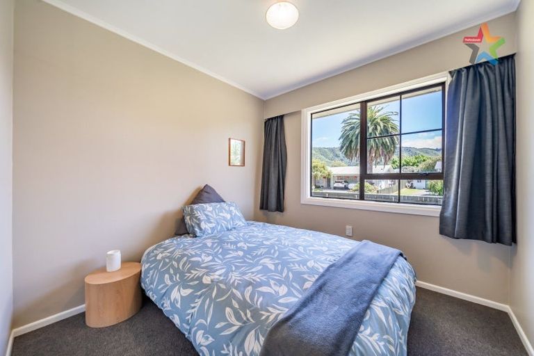 Photo of property in 3 Snell Grove, Clouston Park, Upper Hutt, 5018