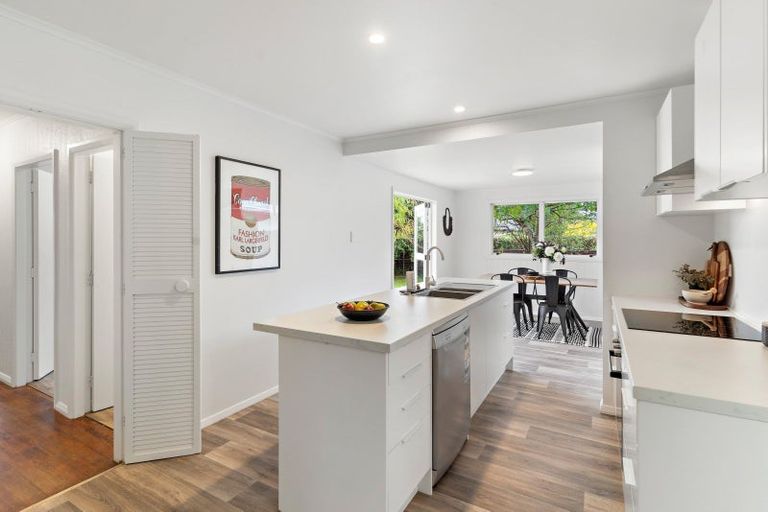 Photo of property in 464 High Street South, Carterton, 5713