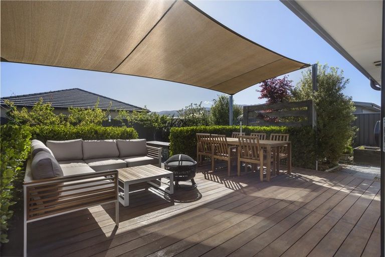 Photo of property in 4 Magnetic Place, Cromwell, 9310