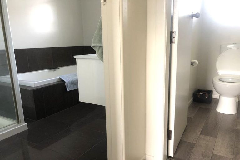 Photo of property in 32 Burns Street, Leamington, Cambridge, 3432