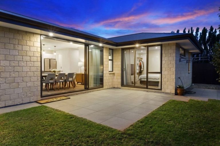 Photo of property in 31a Darroch Street, Belfast, Christchurch, 8051