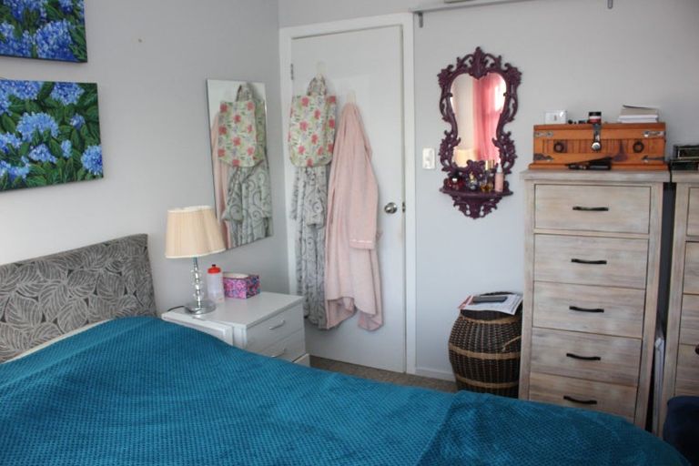 Photo of property in 124a Rata Street, Inglewood, 4330